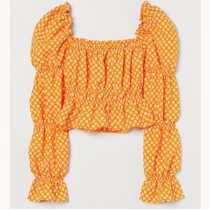 [NEVER WORN] H&M Cropped puff sleeve top size M